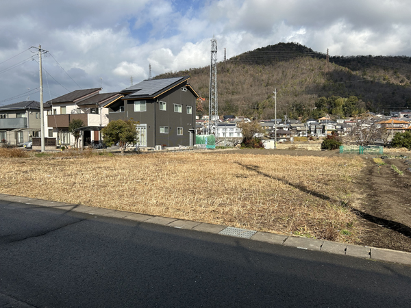 各務原市鵜沼羽場町1丁目111番地1・111番地2